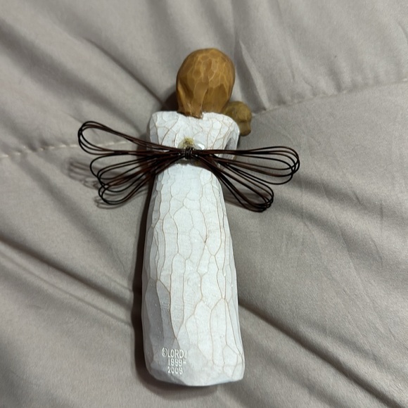 Willow Tree Angel of Friendship - Picture 2 of 4